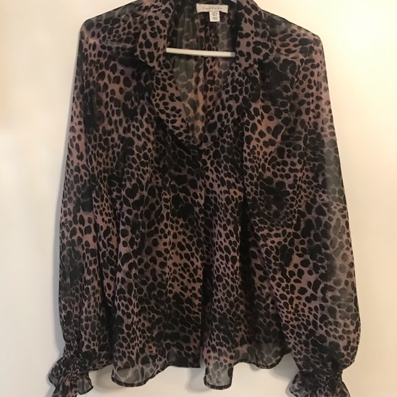Topshop Tops - NWOT Topshop Patterned Blouse